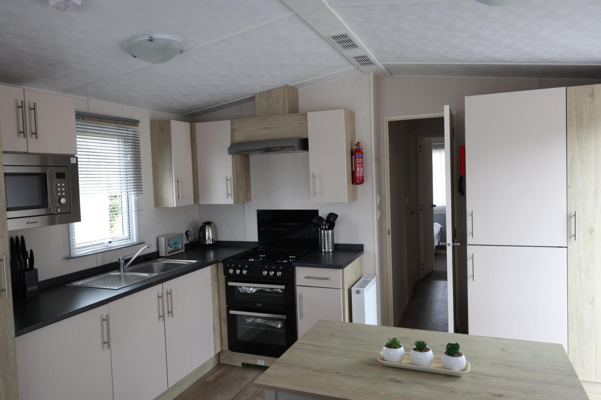 Mercury Yacht Harbour And Holiday Park Bursledon Exteriér fotografie