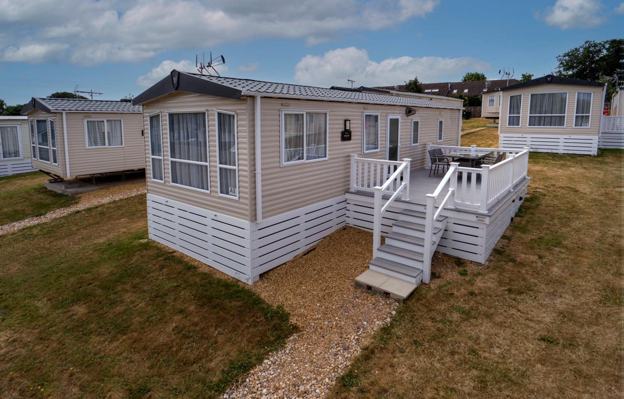 Mercury Yacht Harbour And Holiday Park Bursledon Exteriér fotografie